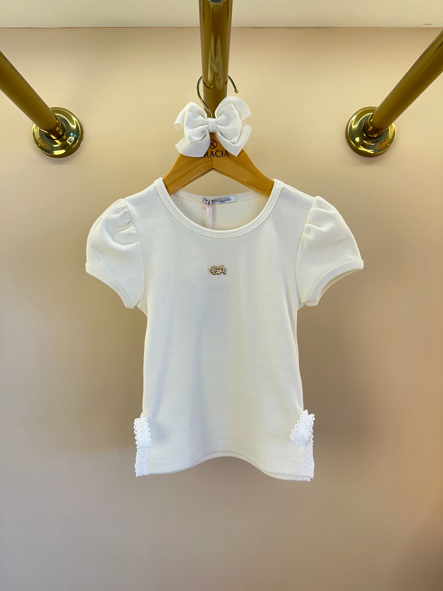 Blusa Infantil Off White de Renda nas Laterais - Gabriela Aquarela