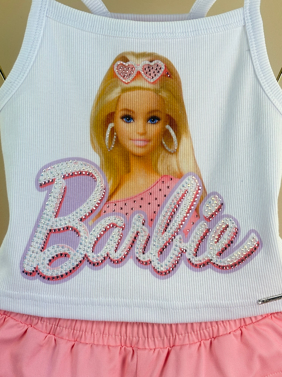 Conjunto Infantil Blusa Cropped Boneca Barbie Cristais e Shorts Sarja Babado Barbie Rosa - Pituchinhus