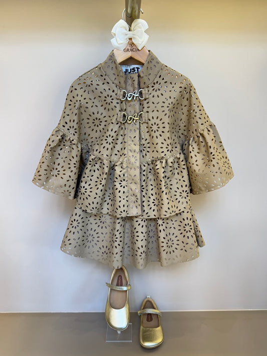 Conjunto Infantil Casaco Capa e Saia-shorts Couro Tech Floral Vazado - Animê