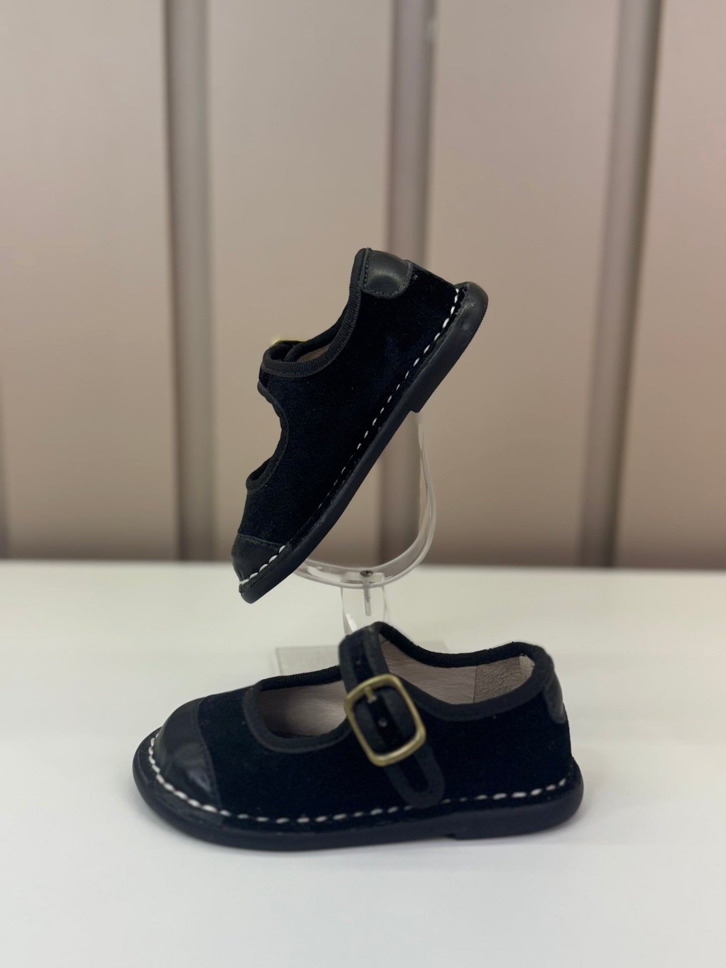 Sapato Espadrille Couro Veludo Petit Cheval