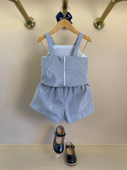 Conjunto Infantil Azul Marinho Listrado Blusa Com Laços Nos Ombros e Shorts Saia - Petit Cherie