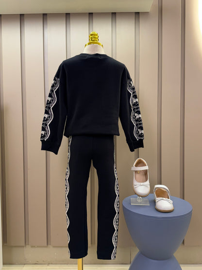 Conjunto Infantil Moletom Carrossel Casaco e Legging Preto - Animê Petite