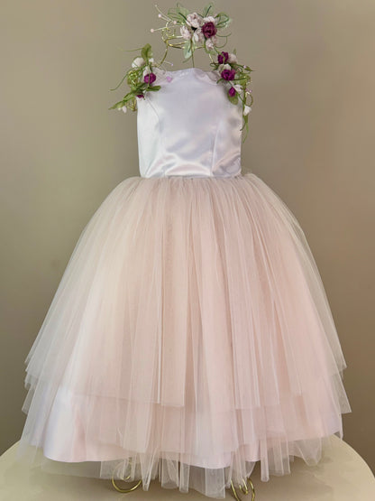 Vestido Infantil Festa Costas Trançadas e Flores Bordadas