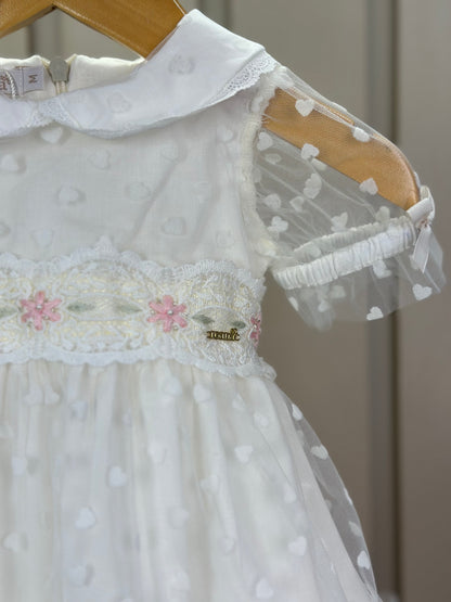 Vestido Infantil Super Luxo Tule Poás Marfim Gola, Busto e Mangas Rendadas e Bordados - Roana