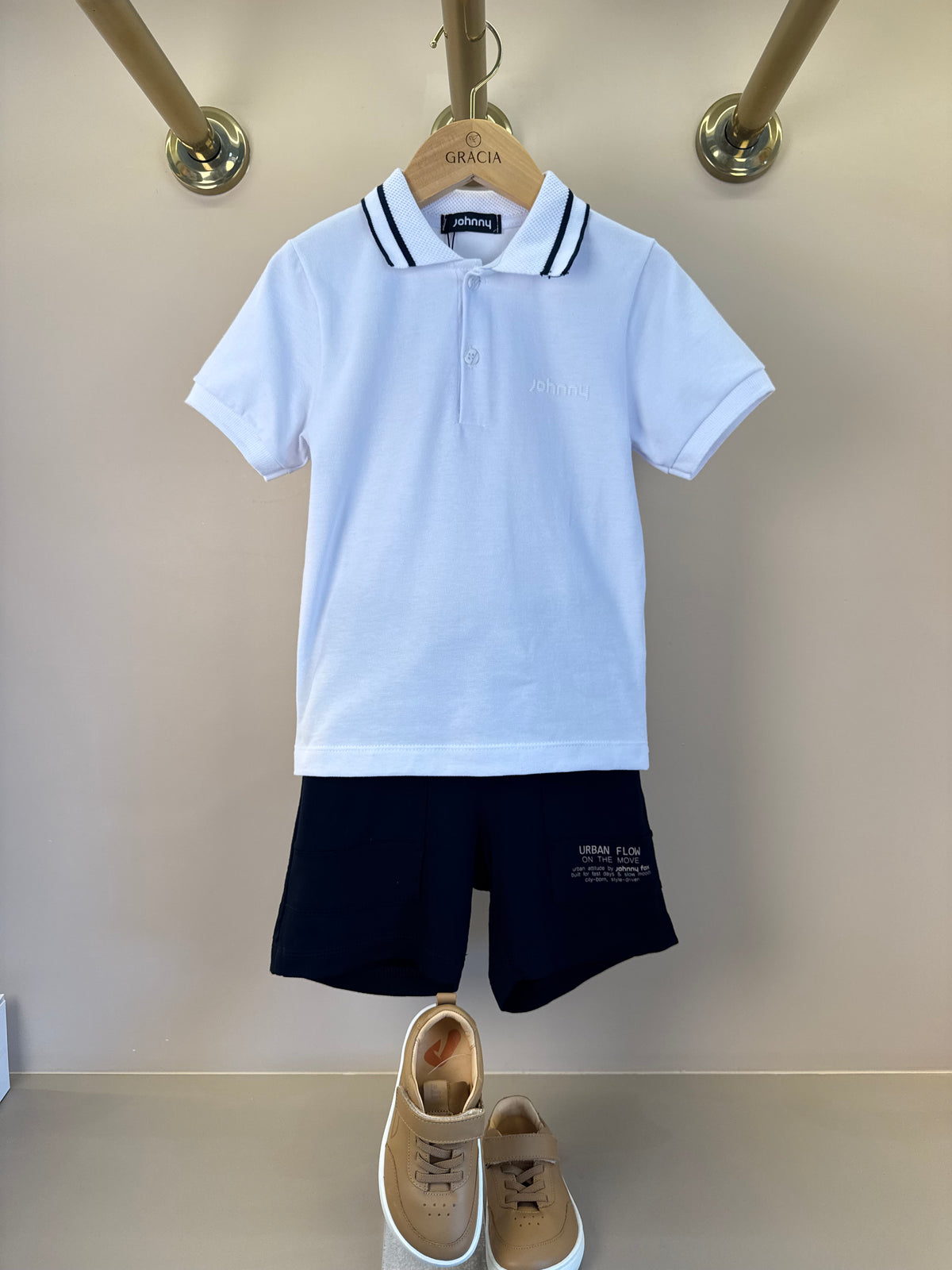 Conjunto Infantil Camisa Polo Piquet Johnny Branco e Bermuda Molevisco Urban Flow Preto - Little Johnny