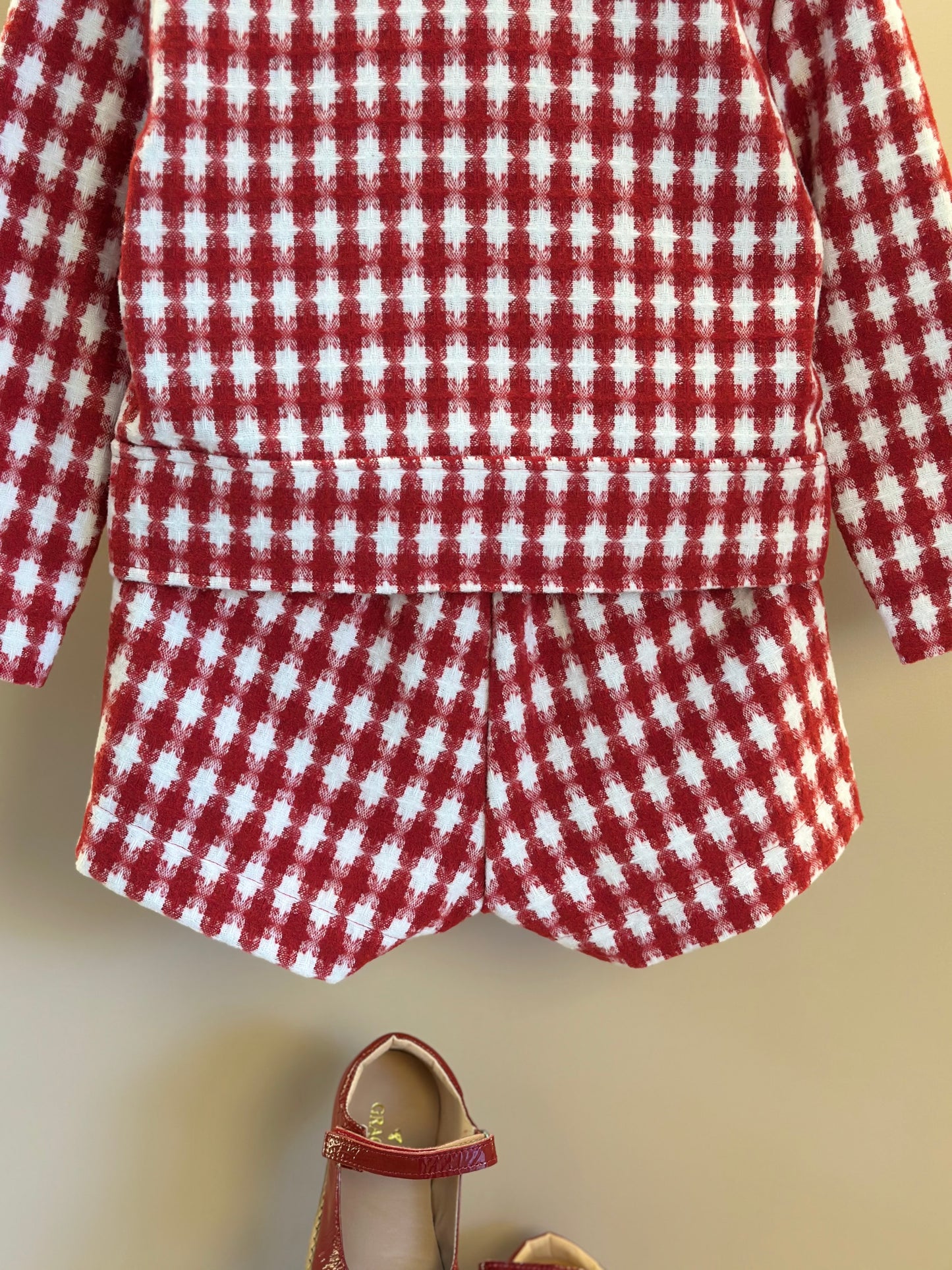 Conjunto Infantil Conceito Tweed Vermelho Casaco e Shorts Saia - Animê