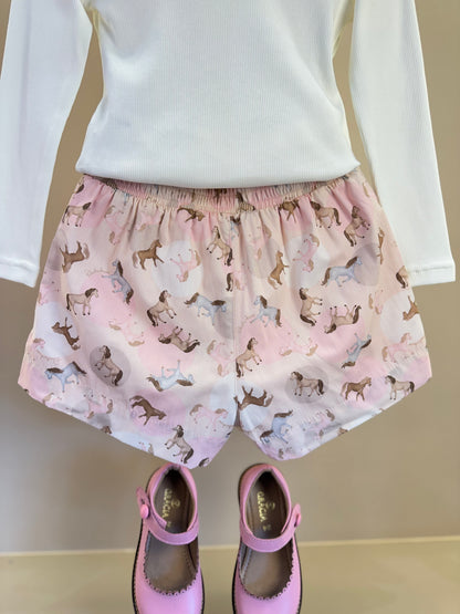 Conjunto Infantil Blusa Rib Moldura Cavalinho Cristal Off White e Shorts Cavalinhos Rosa - Pituchinhus
