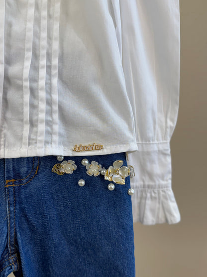 Conjunto Infantil Camisa Branca Algodão e Calça Jeans Bordada Flores Brancas - Luluzinha