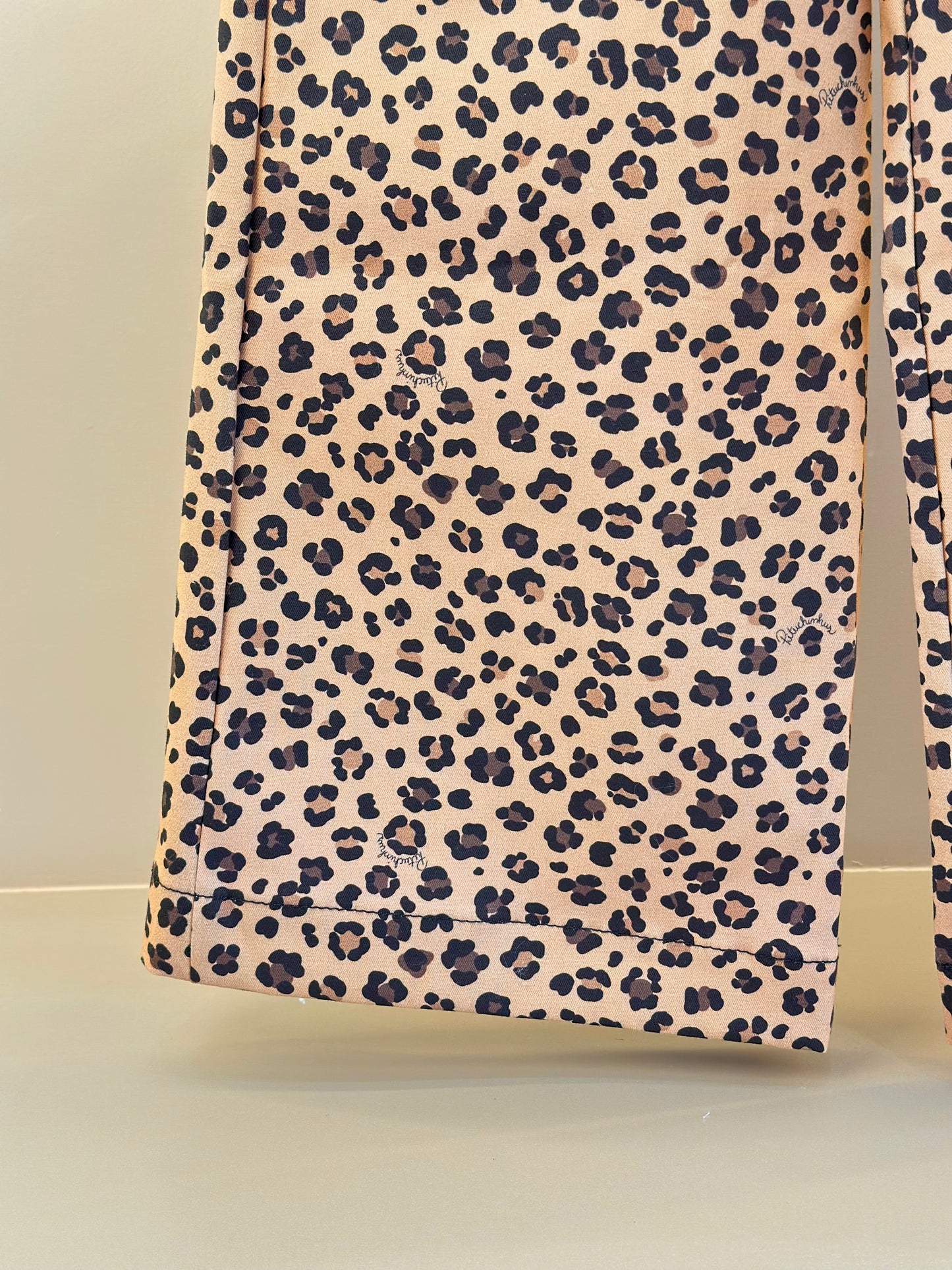 Calça Infantil Sarja Reta Bolsos Oncinha - Pituchinhus