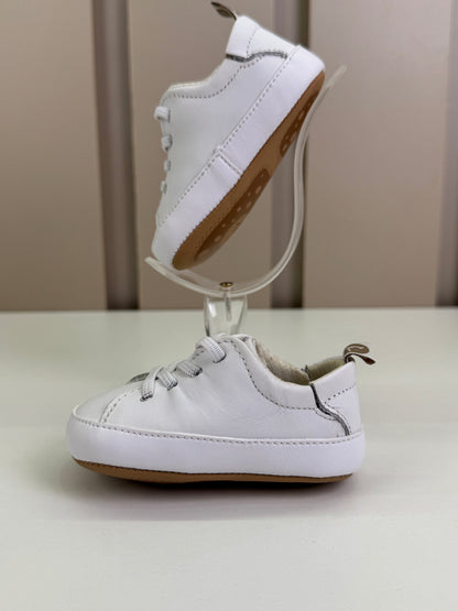 Sapatinho Bebê Snuggle Couro Branco - Tip Toey Joey