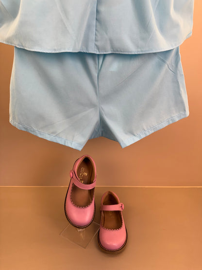 Conjunto Infantil Azul Claro Blusa Bordado Floral e Shorts Saia - Mon Sucré