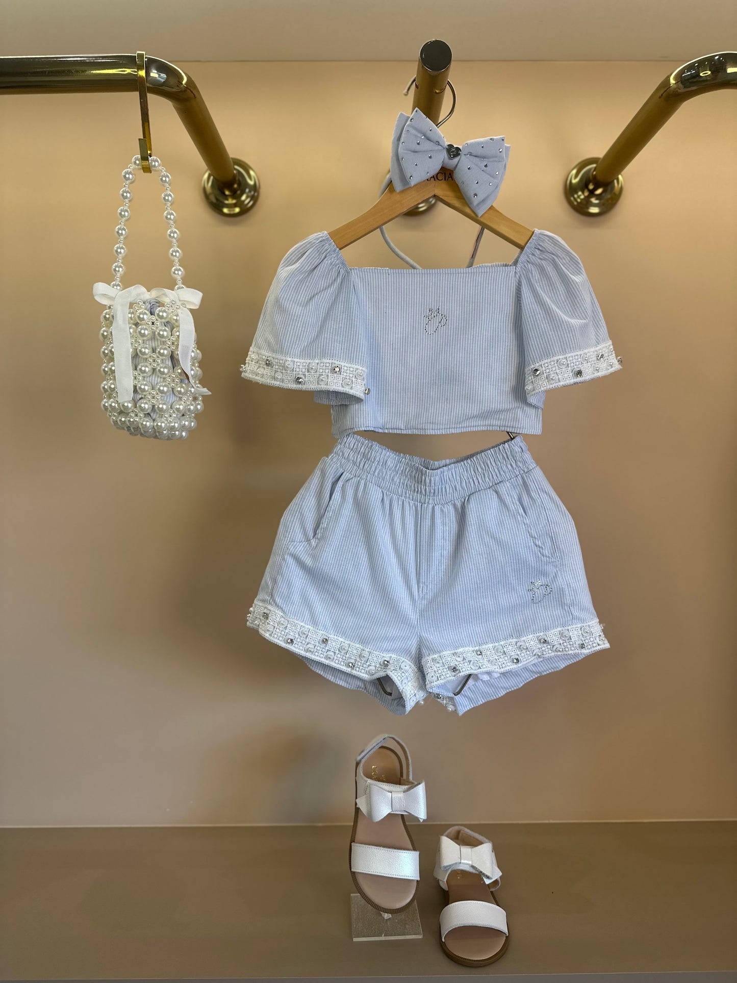 Conjunto Infantil Blusa e Shorts Algodão Listrado Renda Bordada - Pituchinhus