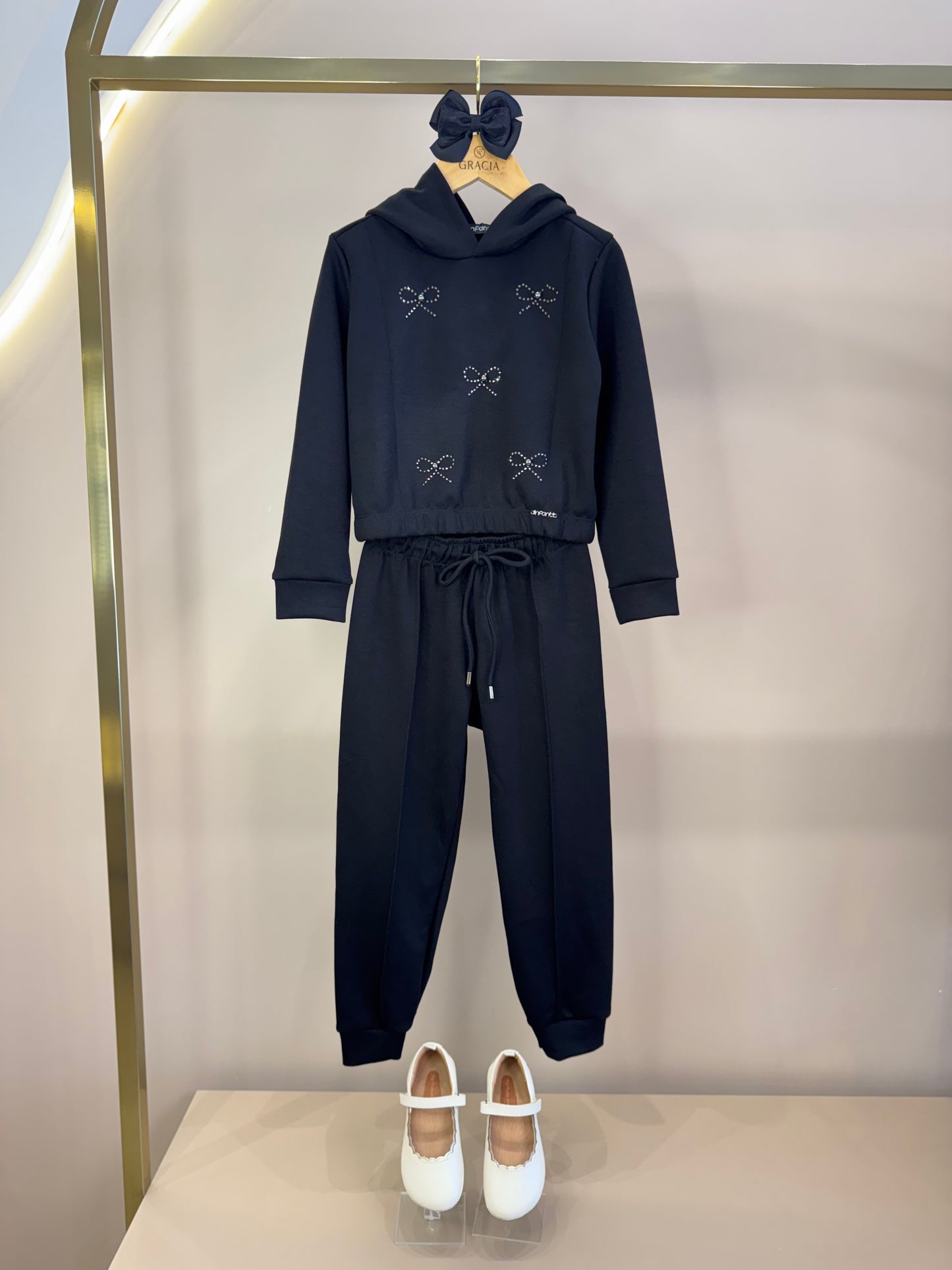 Conjunto Infantil Blusão Boxy Lacinhos Strass e Calça Jogger Tecnonew Preto - Infanti