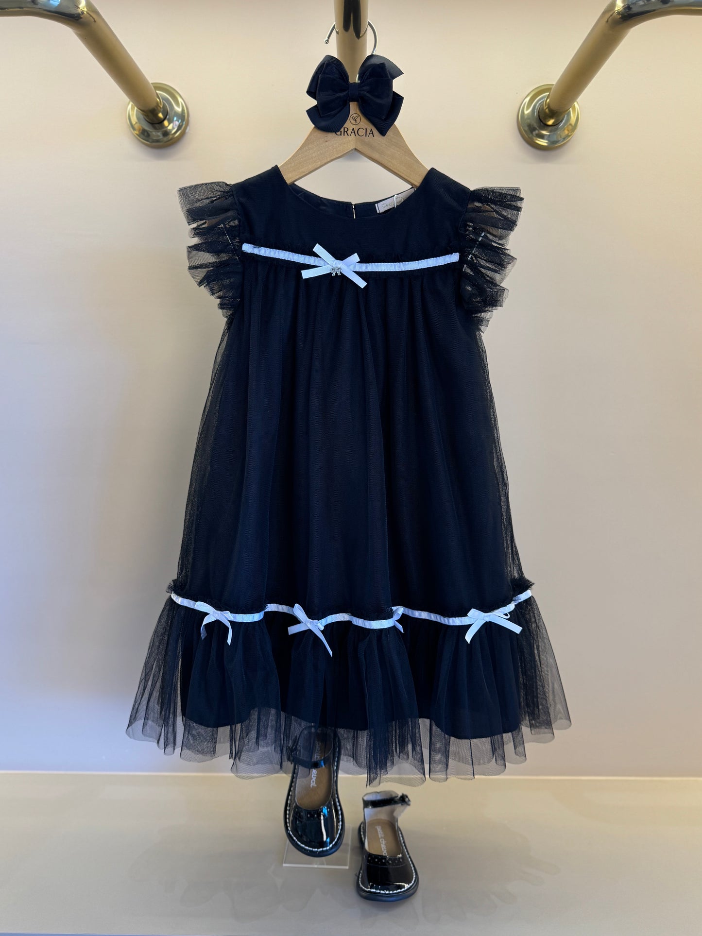 Vestido Infantil Trapézio Bonequinha Luxo Preto Laços Brancos - Petit Cherie