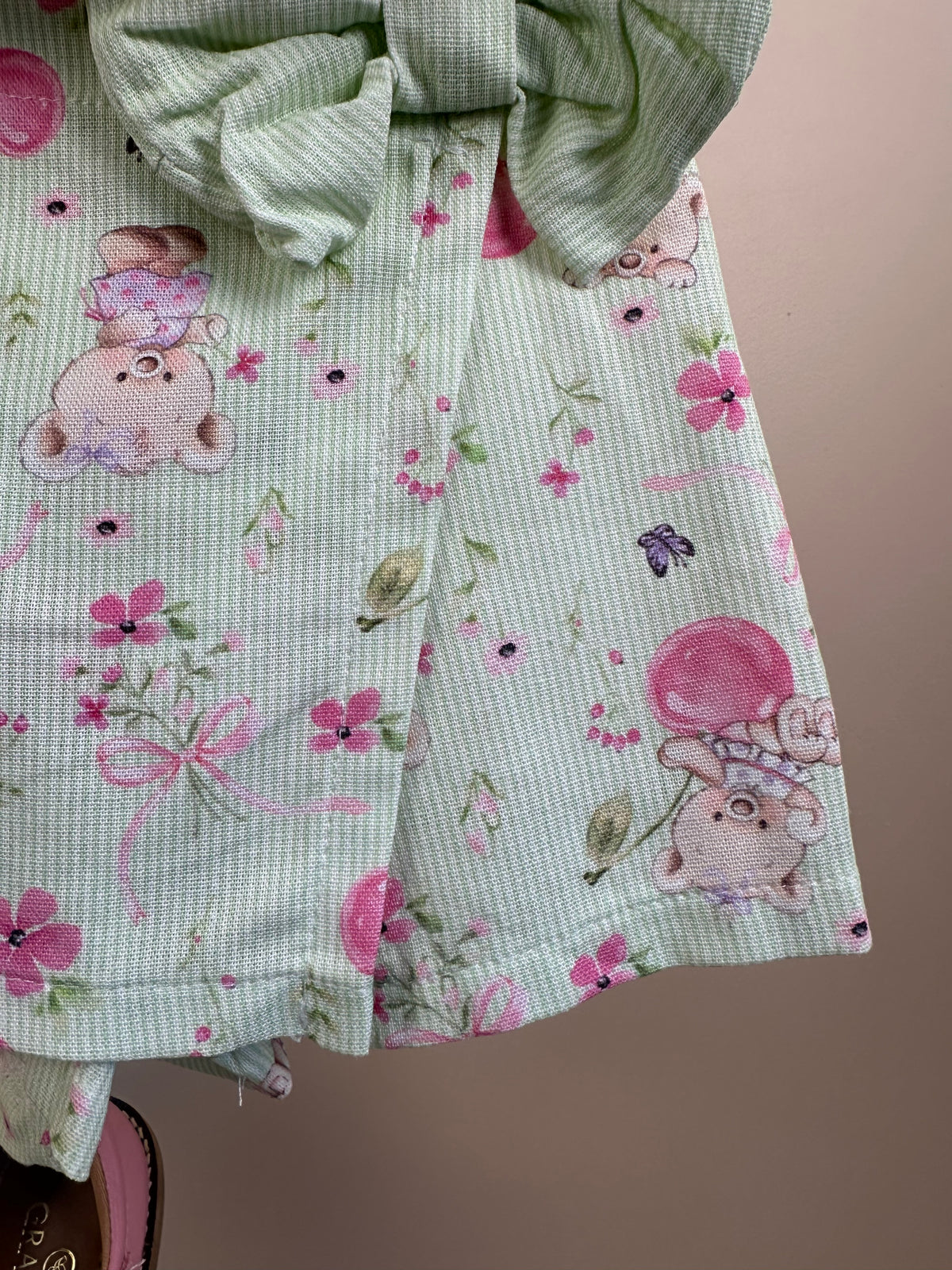 Conjunto Infantil Verde Estampado Blusa Babadinhos e Shorts Saia - Petit Cherie