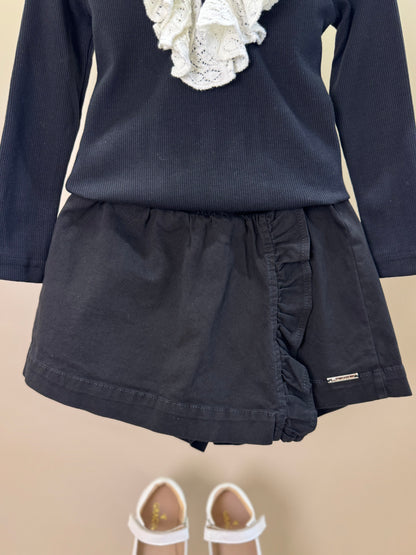 Conjunto Infantil Blusa Tricot ML Jabô Botões e Saia Sarja Babadinho Preto - Pituchinhus