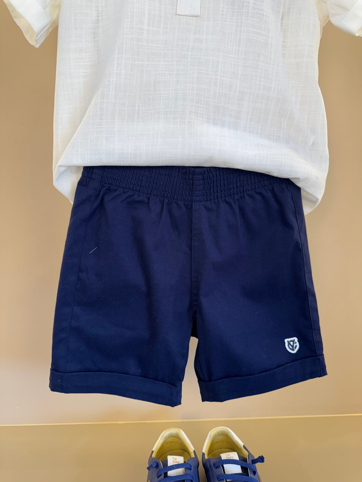 Conjunto Infantil Camisa Polo Off White e Bermuda - Youccie