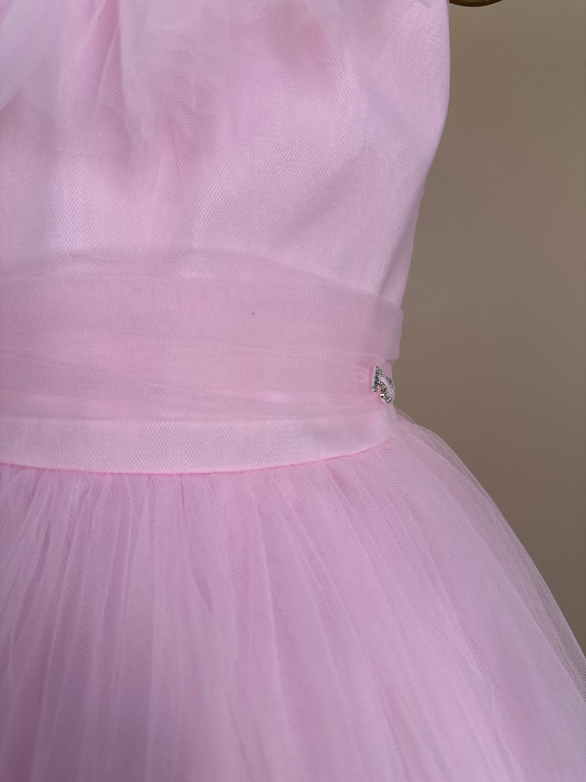 Vestido Infantil Gola Bordada Em Tule Rosa - Petit Cherie