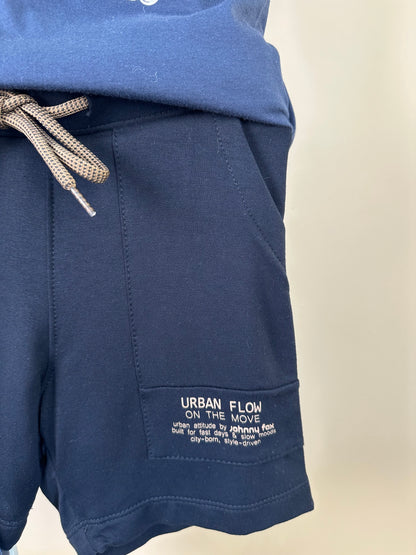 Conjunto Infantil Camiseta Johnny Jumpers Azul Marinho e Bermuda Molevisco Urban Flow Preto - Little Johnny