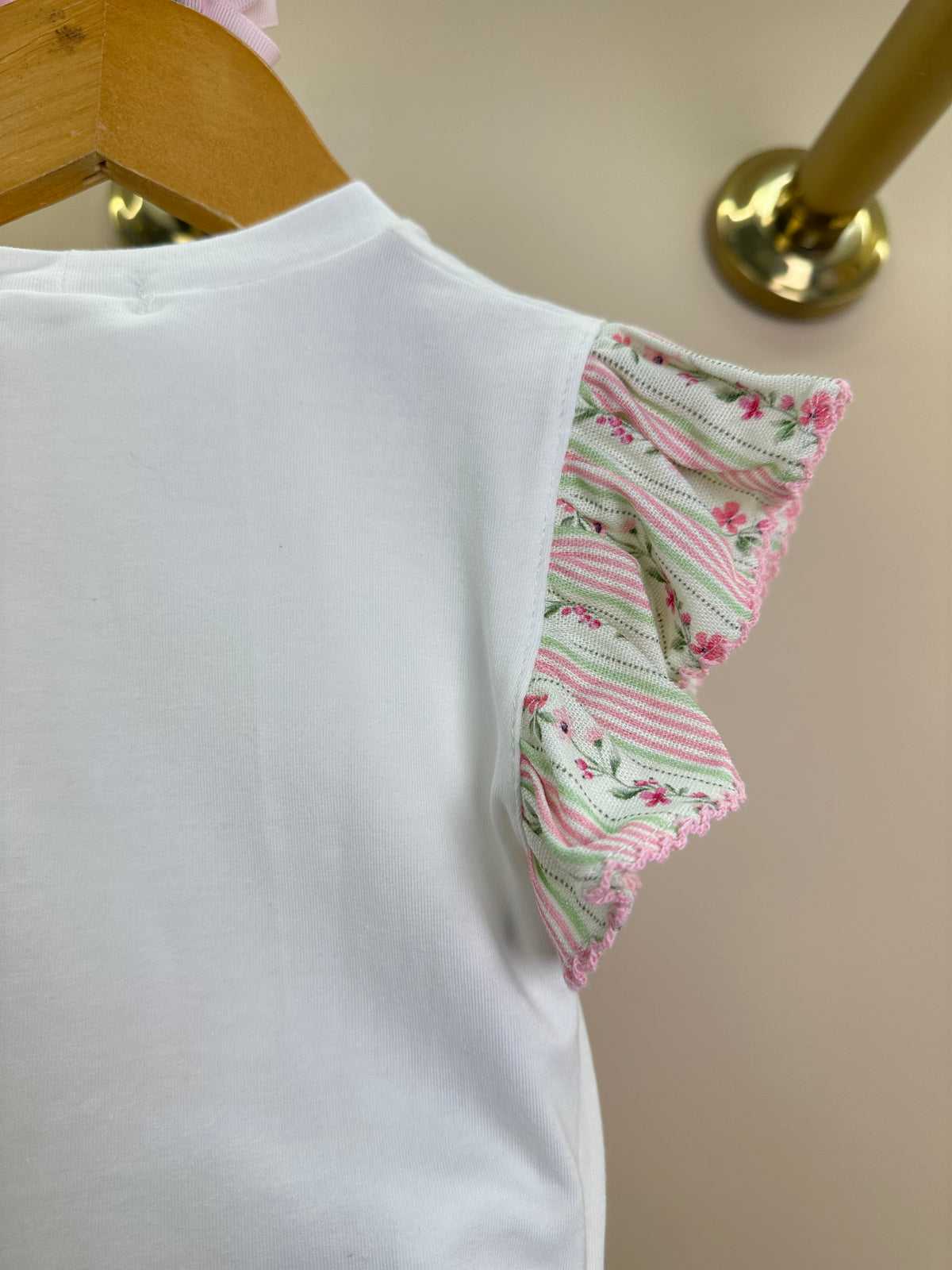Conjunto Infantil Blusa Ursinha Laço Lateral e Shorts Linho - Petit Cherie