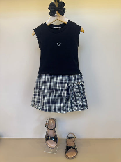 Conjunto Infantil Alfaiataria Blusa e Saia-Shorts - Petit Cherie