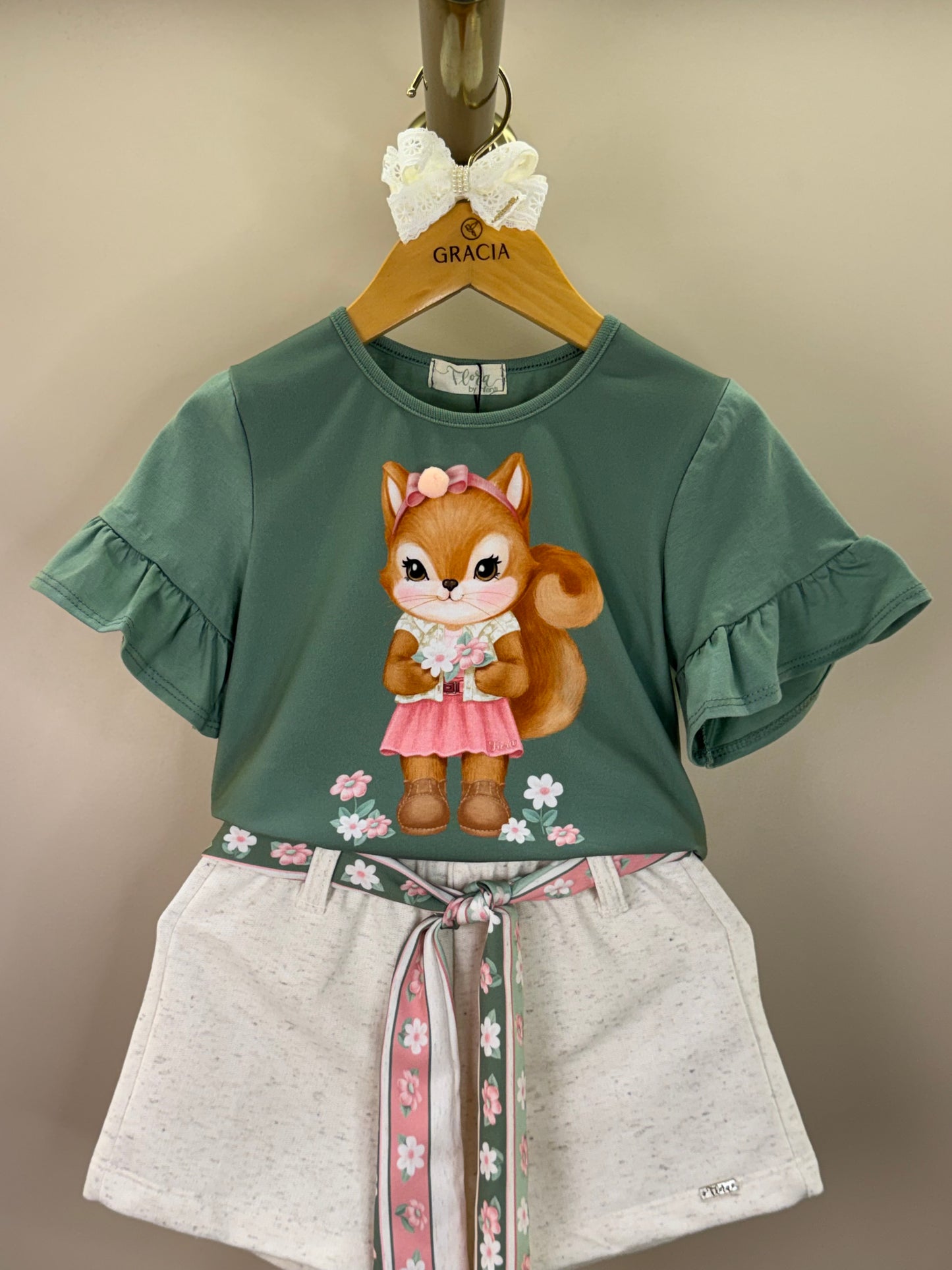 Conjunto Infantil Blusa Boxy Esquila de Lacinho e Shorts Verde Ultramarine - Infanti