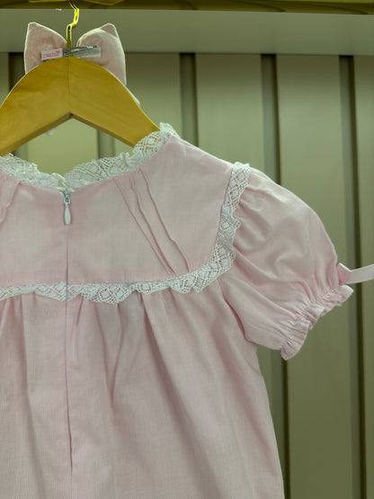 Bata Bebê com Culote Rosa Rendas Brancas e Bordados - Roana