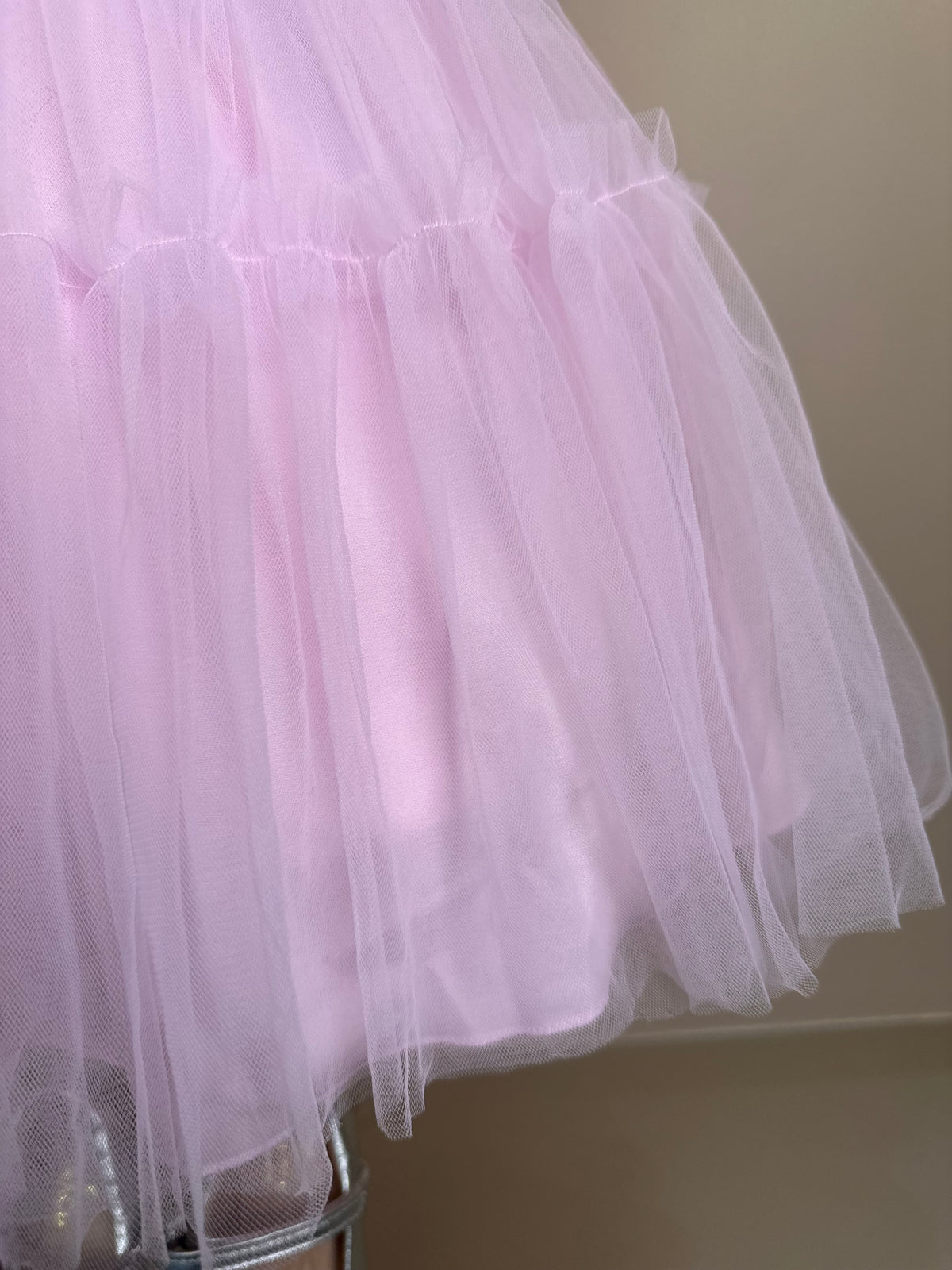 Vestido Infantil Gola Bordada Em Tule Rosa - Petit Cherie