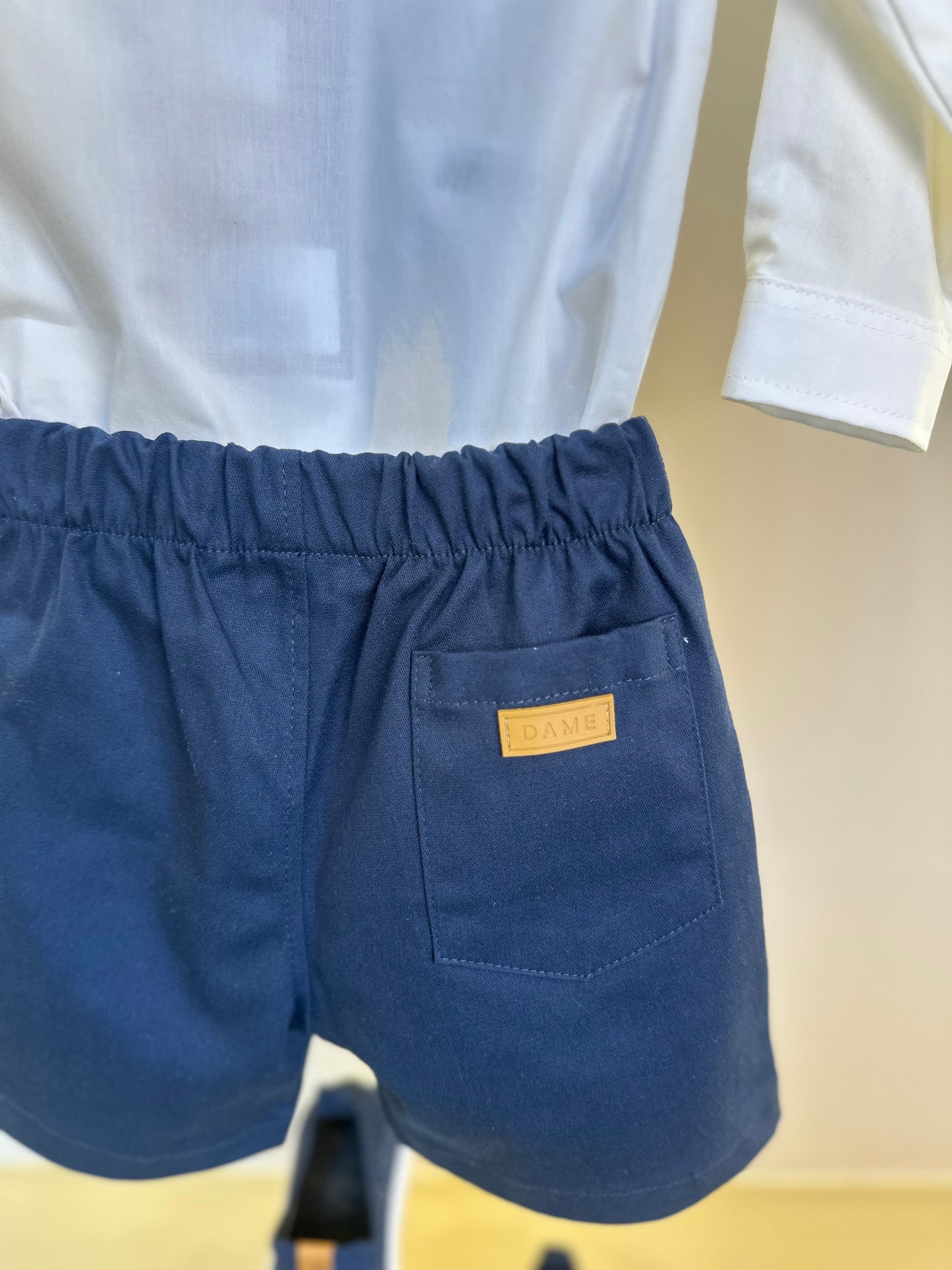 Conjunto Bebê Camisa-body Algodão ML Branco e Bermuda Social Marinho - Dame