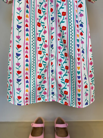 Vestido Infantil Trapézio Tricoline Flores e Corações - Mon Sucre