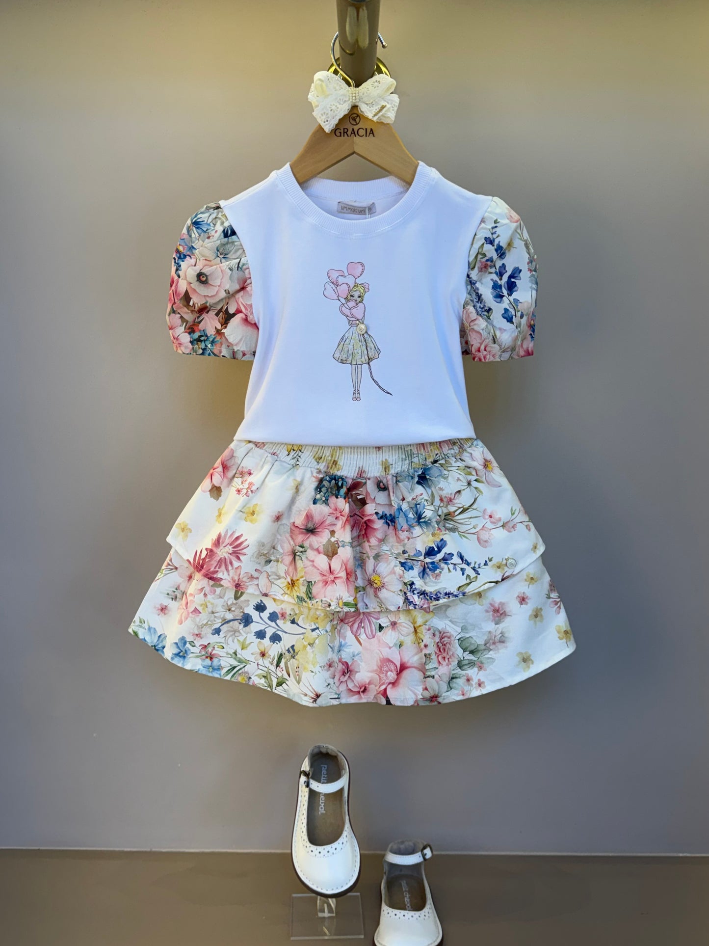 Conjunto Infantil Clássico Blusa Manga Floral e Saia Floral Candy - Um Mais Um