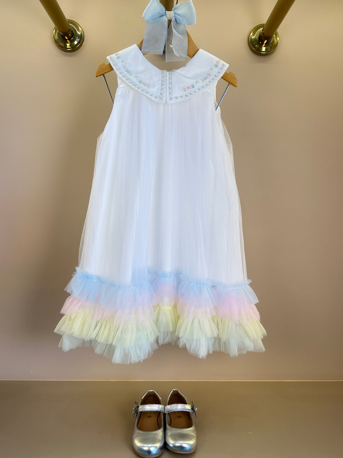 Vestido Infantil Trapézio Tule Colorido e Bordados com Pérolas - Petit Cherie