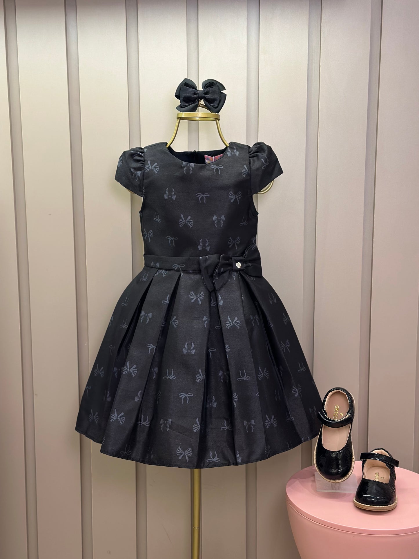 Vestido Infantil Festa Preto Estampa Lacinhos - Mon Sucré