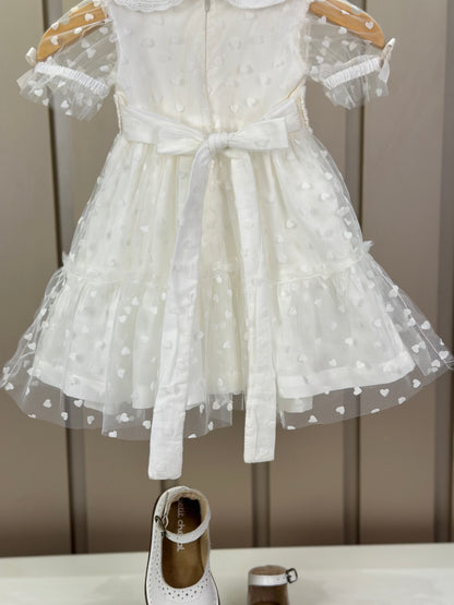 Vestido Infantil Super Luxo Tule Poás Marfim Gola, Busto e Mangas Rendadas e Bordados - Roana