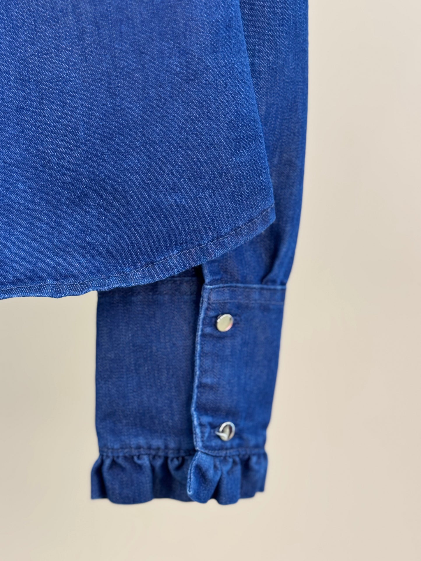 Camisa Infantil Jeans Leve ML Gola Bordada Flores - Luluzinha