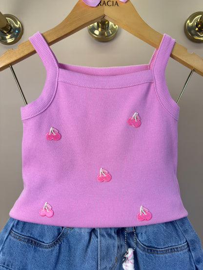 Conjunto Infantil Regata Rosa Com Cerejas e Saia Jeans Pregas Com Pingente - Momi