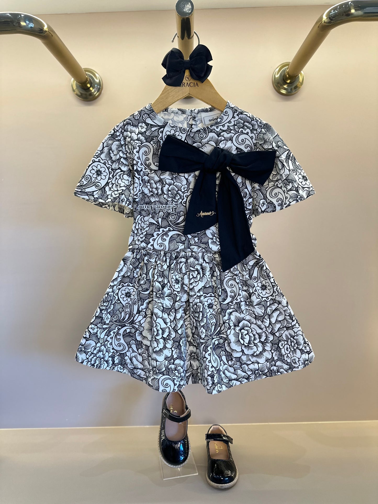 Conjunto Infantil Blusa e Saia Floral Paisley Laço Preto - Animê