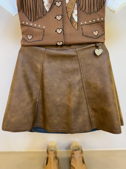 Conjunto Infantil Blusa Estampa Colete Lenço e Saia De Couro Tech Marrom - Animê