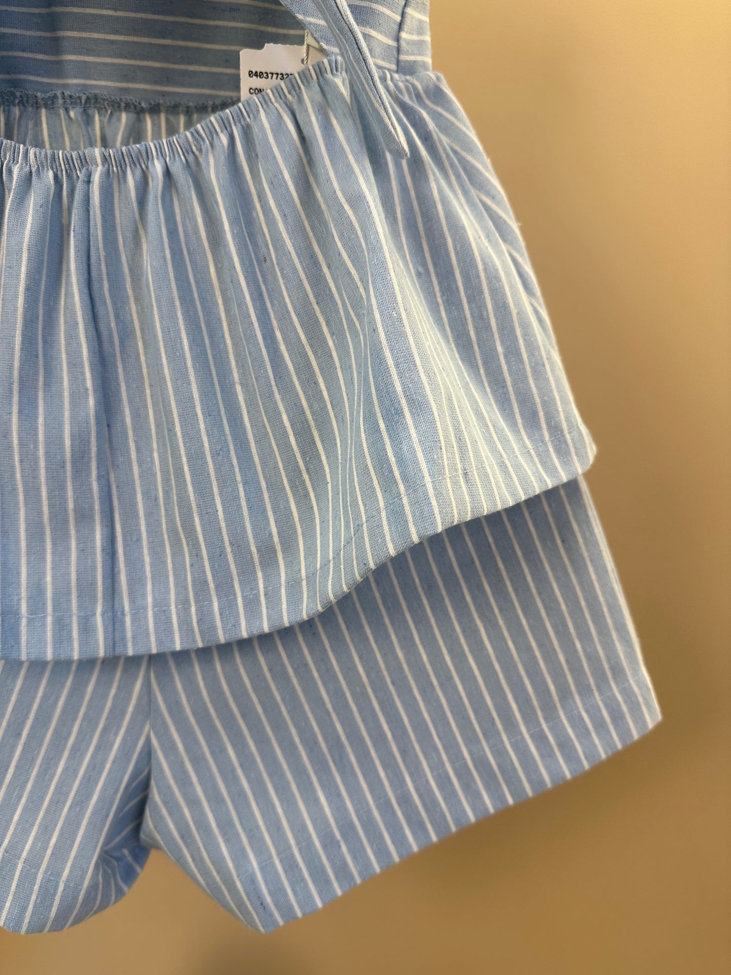 Conjunto Infantil Blusa Alças Com Regulador e Shorts Com Cós