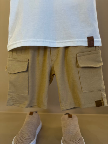 Conjunto Infantil Camiseta Algodão Teddy Remos Off e Bermuda Ponto Roma Bolsos Cargo Bege - Dame