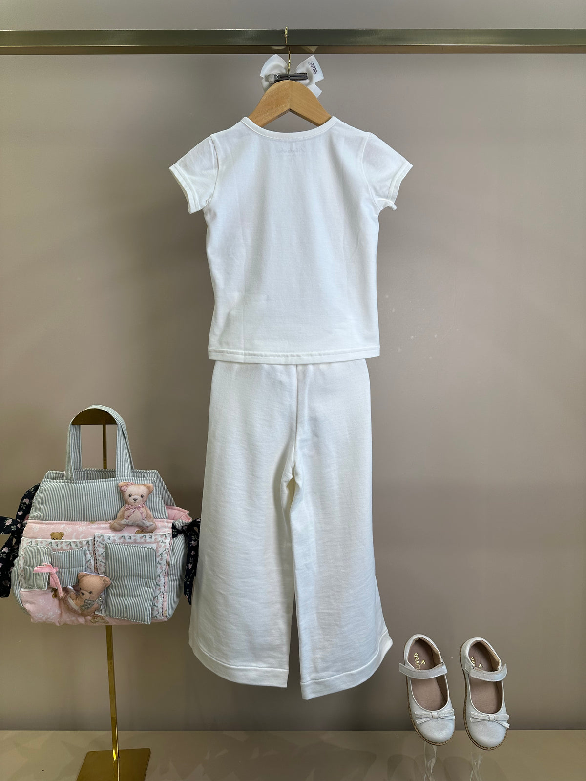 Conjunto Infantil Blusa Cotton Ursinhas Laços de Cristais e Calça Moletom Reta Ursinhas Com Laços Cristais - Pituchinhus