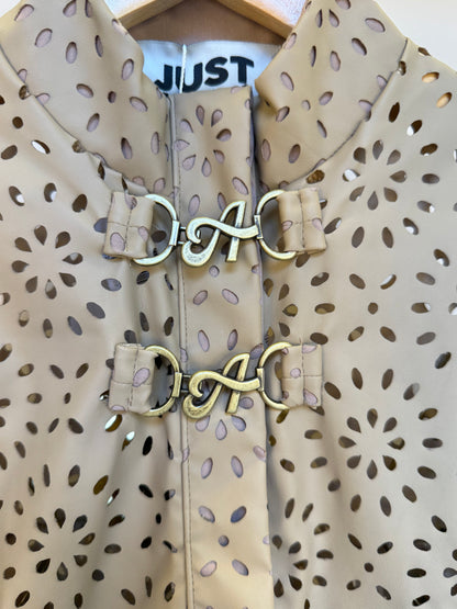 Conjunto Infantil Casaco Capa e Saia-shorts Couro Tech Floral Vazado - Animê