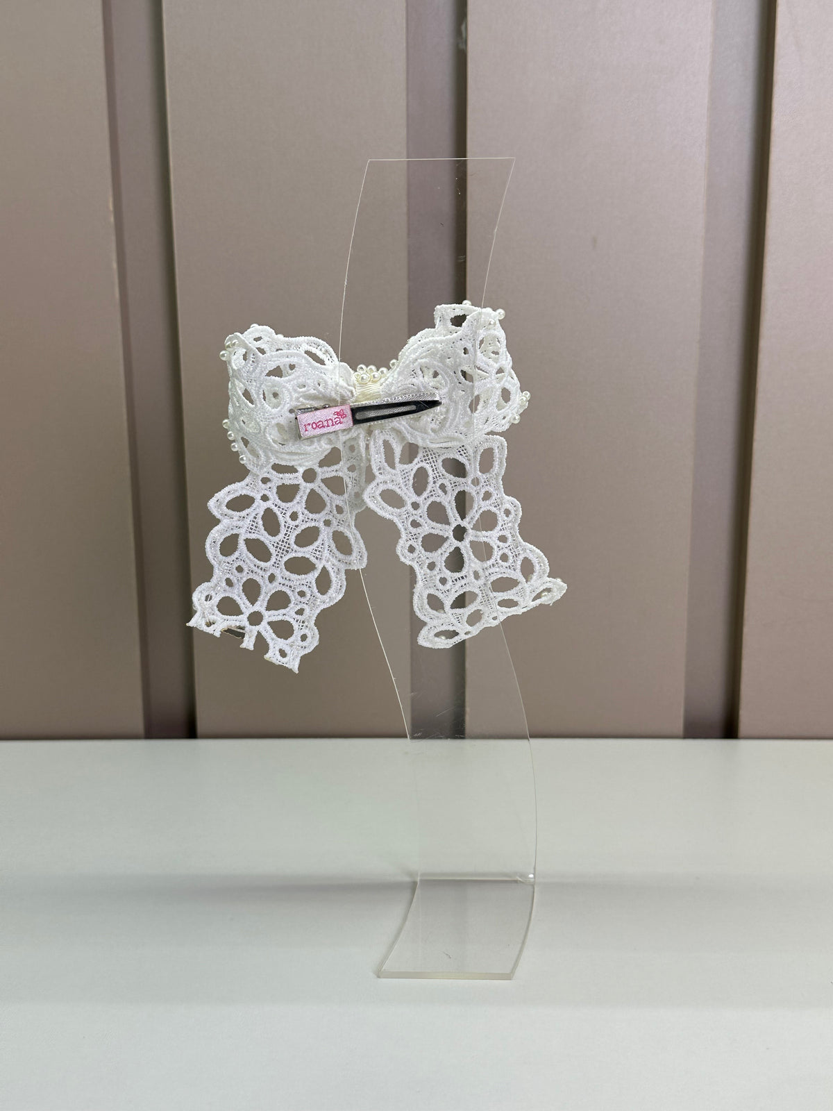 Laço Infantil Renda Guiper Off-White Mini Pérolas -Roana