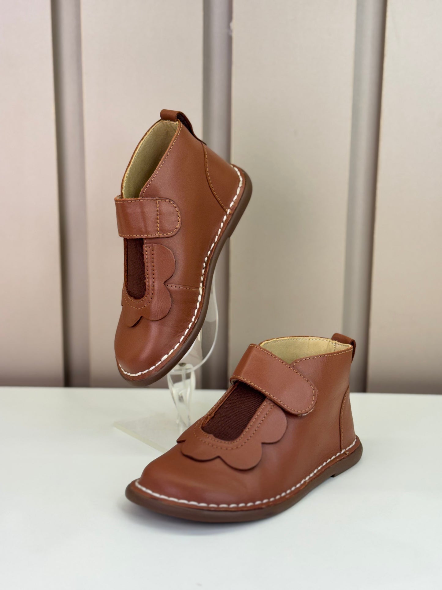 Bota Infantil Couro Bem-Me-Quer Cuia - Petit Cheval