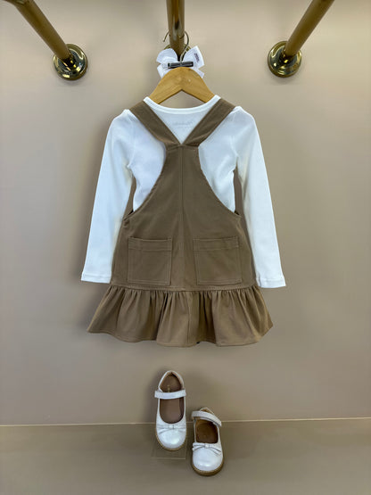 Jardineira Infantil  Sarja Ursinha Pelúcia Bege Escuro com Blusa ML Bordados Pérolas e Cristais  - Pituchinhus
