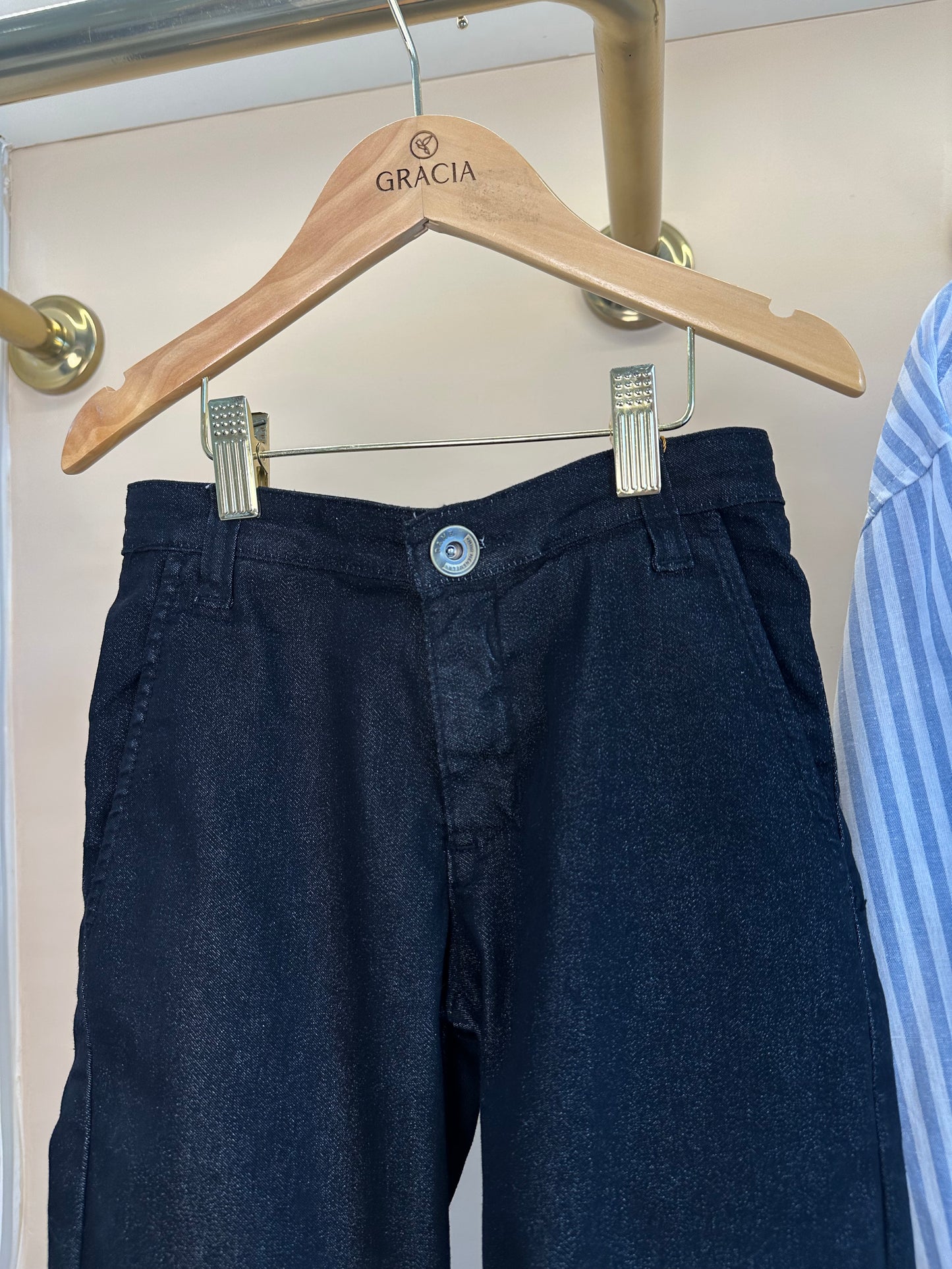 Conjunto Infantil Camisa Algodão Luhi Delavê e Calça Social Sarja Flex Preta - Dame