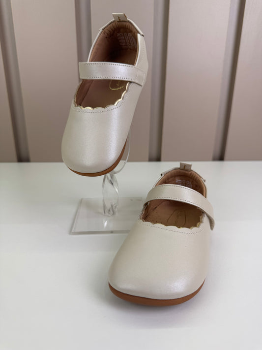 Sapatinho Bebê Roundy Couro  White & Gold - Tip Toey Joey