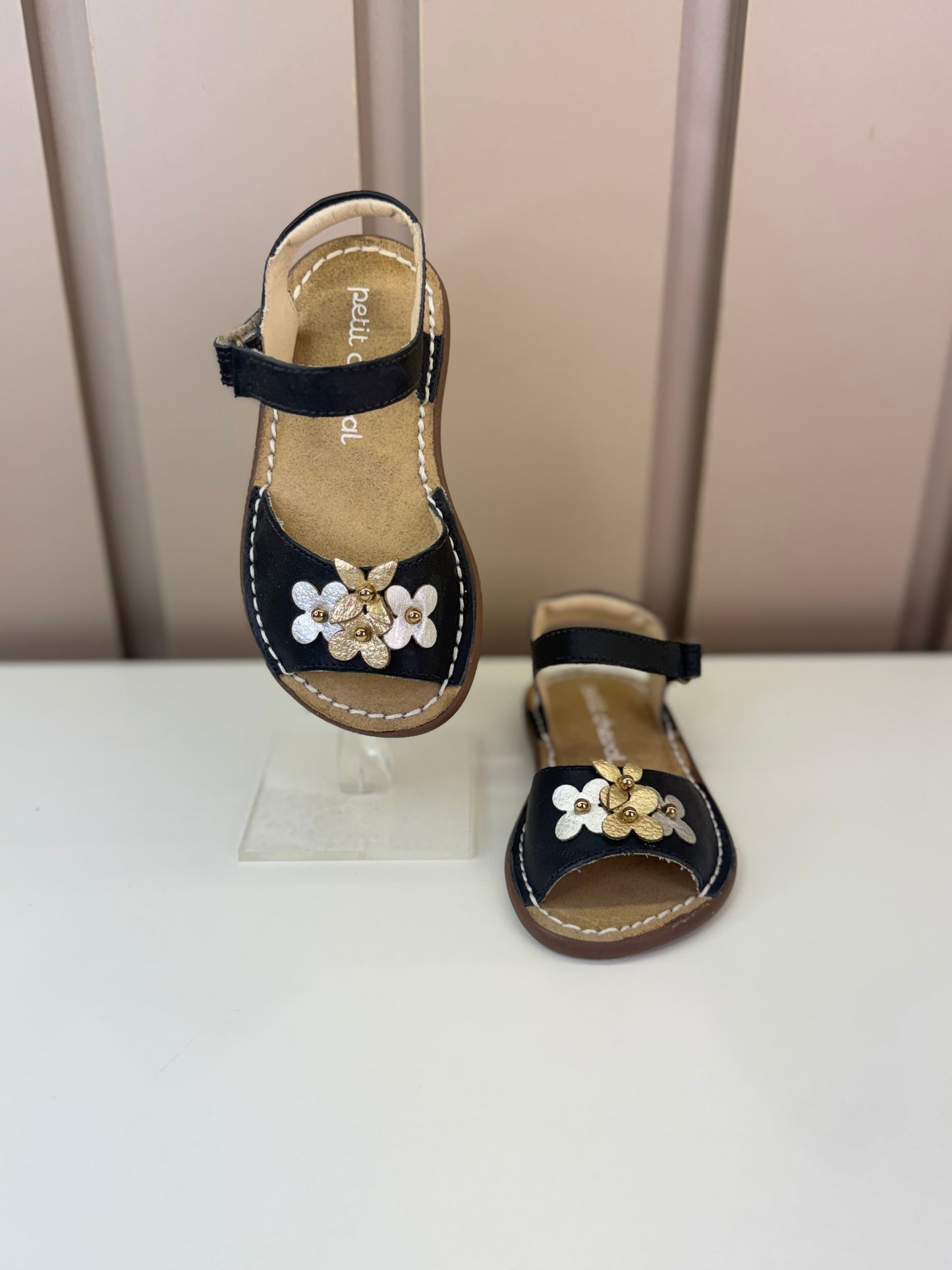 Sandália Infantil Jardim Noir - Petit Cheval