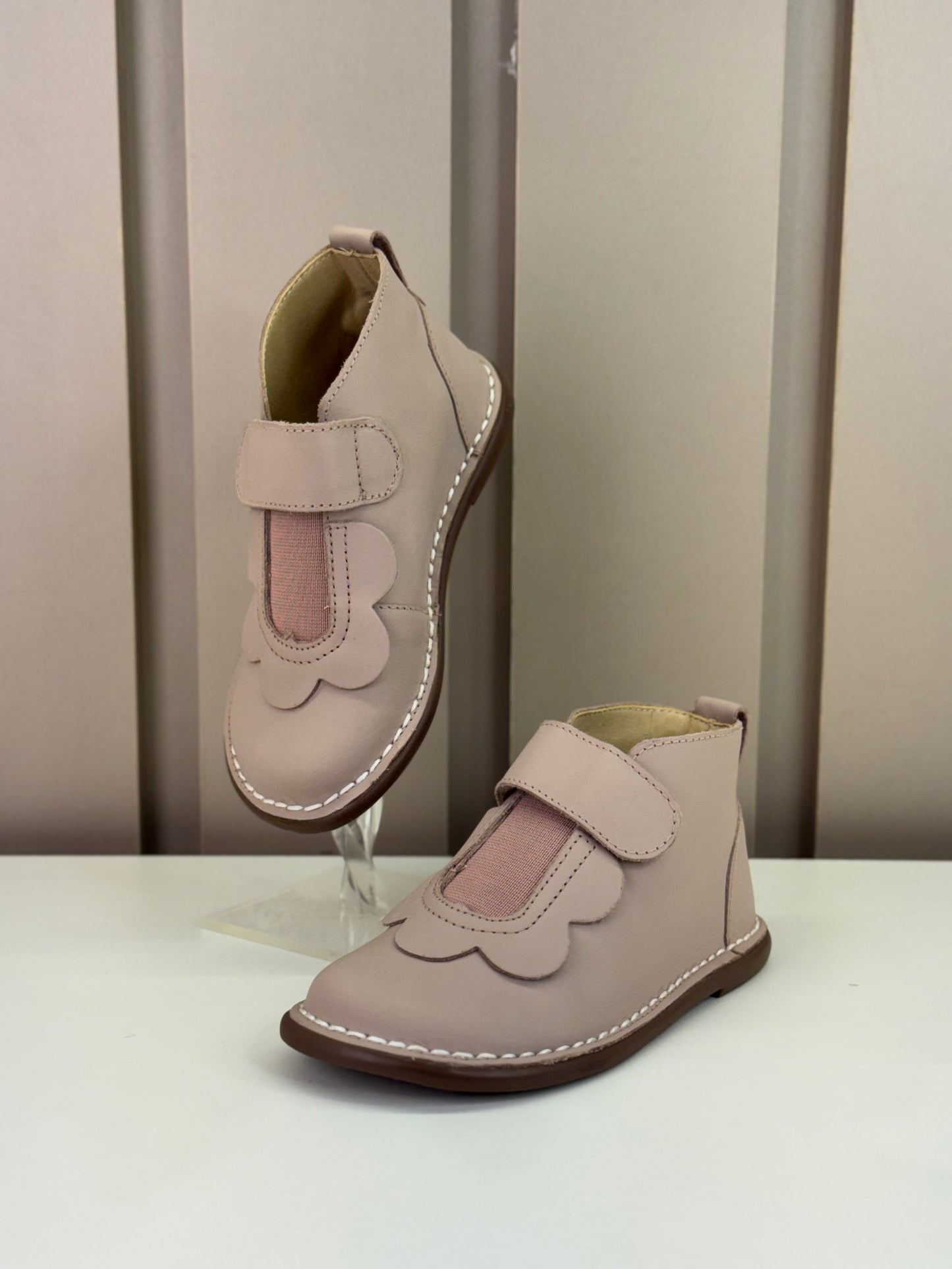 Bota Infantil Couro Bem-Me-Quer Rose - Petit Cheval