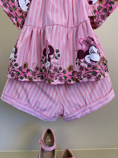 Conjunto Infantil Rosa Listrado Blusa Minnie Floral e Shorts - Animê